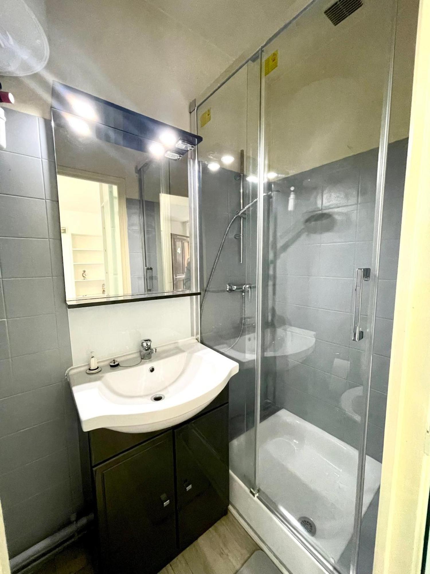 Studio Moderne Le Perreux Sur Marne 17M² Buitenkant foto
